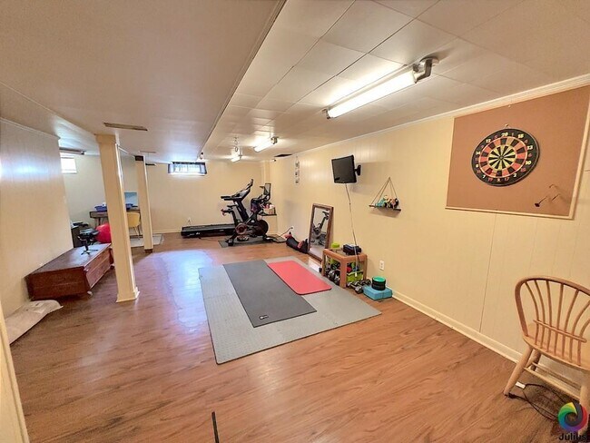 Foto del edificio - 25 Longfellow Dr