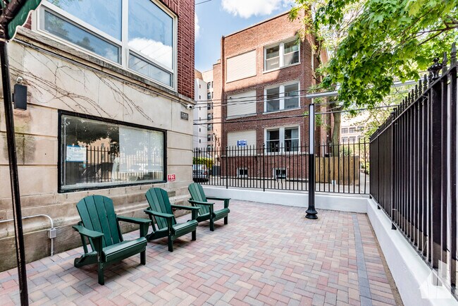 Foto del edificio - 940 W Carmen Ave