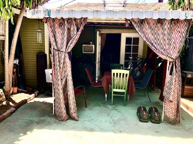 outdoor palapa - 339 N Hobart Blvd