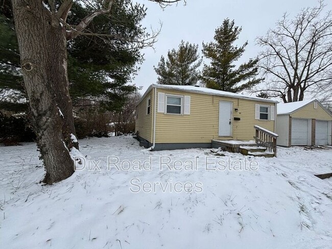 Building Photo - 636 Wampler Ave