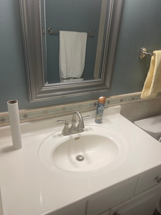 Foto del edificio - 3904 Everest Ln N