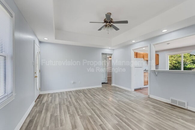 Building Photo - 1703 Glenwood Ave