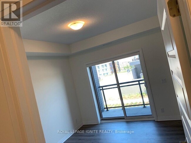 Building Photo - 128 Grovewood Common