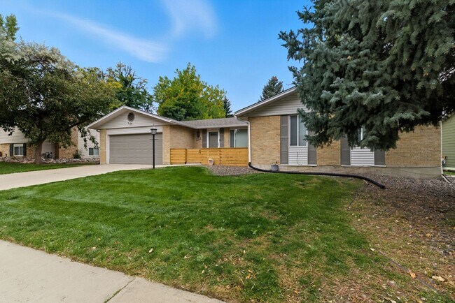 Foto del edificio - All you want in a home! 5 bed 3 bath ranch...