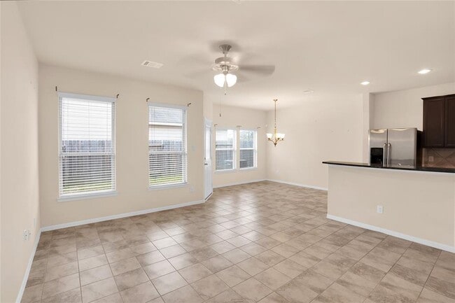 Building Photo - 8023 Villa Lago Ln