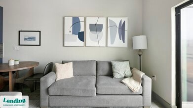 Building Photo - 1215 Sawyer St