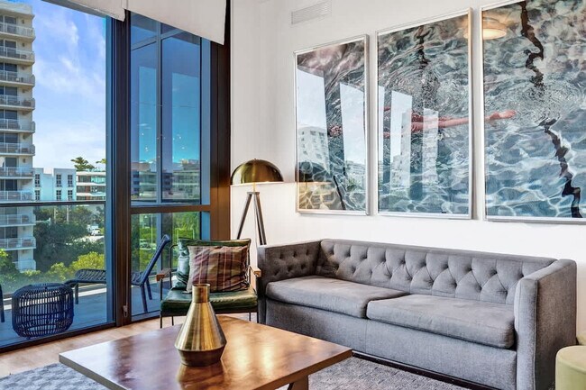 Building Photo - 1220 17th St