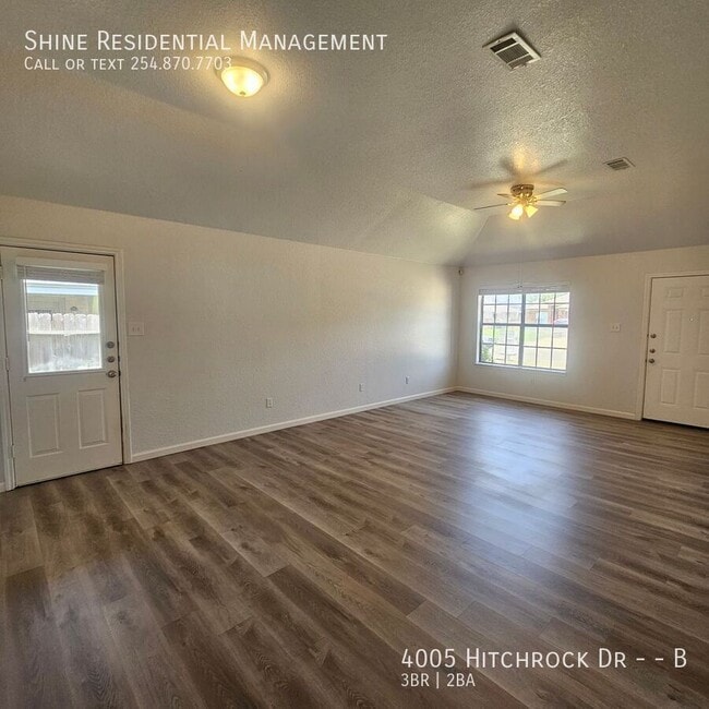 Building Photo - 4005 Hitchrock Dr