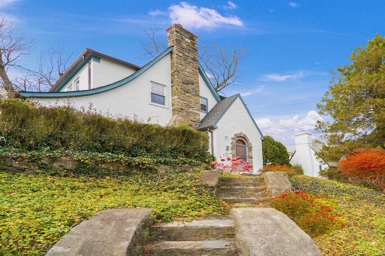 Foto principal - 1179 Post Rd