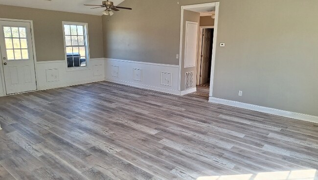 Foto del edificio - 759 Jackson Lake Rd