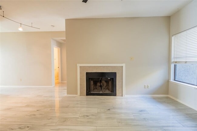 Foto del edificio - 806 W 24th St