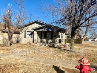 Building Photo - 833 S Ellison Ave