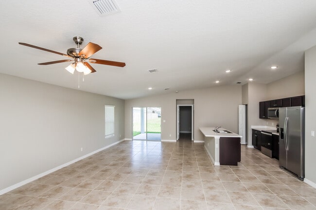 Building Photo - 1346 Walthan St SE, Palm Bay, FL