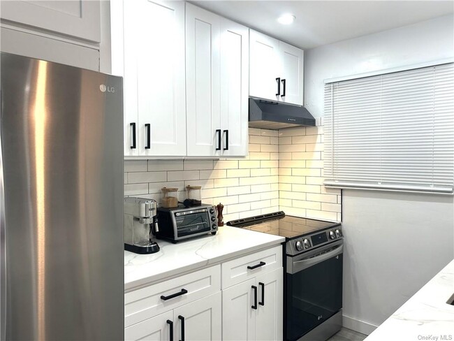 Foto del edificio - 417 Fox Run Ln