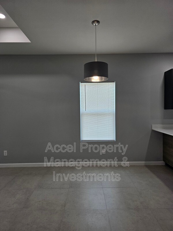 Foto del edificio - 816 N Abbey Ave