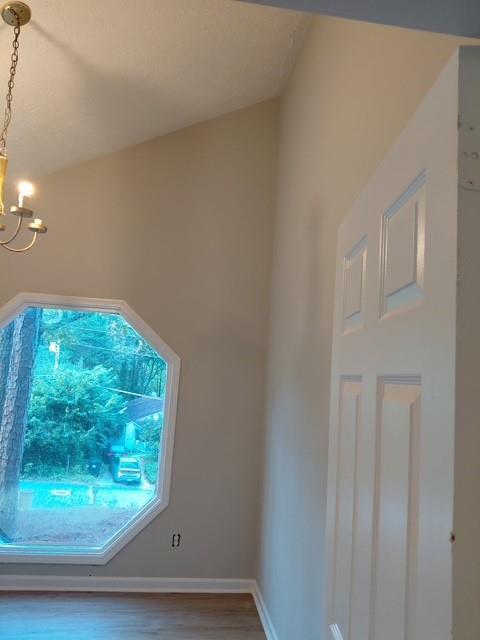 Building Photo - 257 Castleair Dr NE