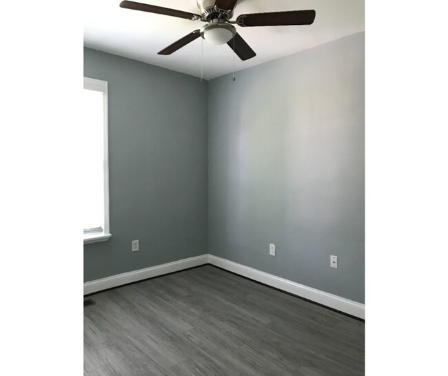 Foto del edificio - 5324 Ready Ave