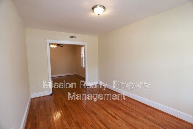 Foto del edificio - 1400 Bainbridge St