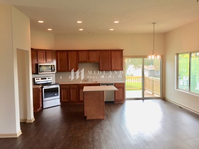 Building Photo - New Rambleridge Ranch