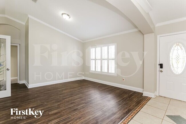 Foto del edificio - 12519 Willoughby Ln