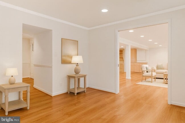 Foto del edificio - 4203 Pickering Pl