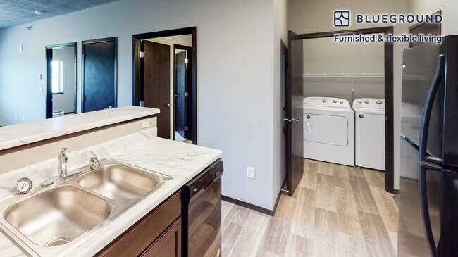 Foto del edificio - 806 9th St SW