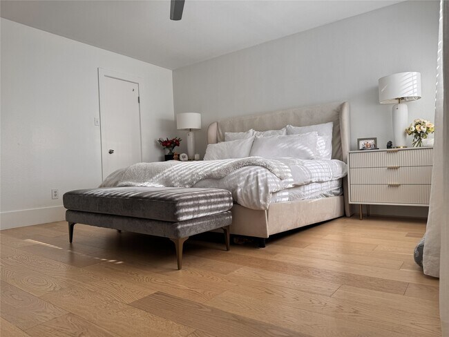 Foto del edificio - 1914 Augusta Dr