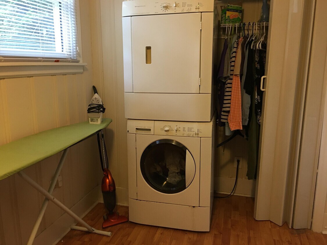 Foto principal - 2200 Thurmond Pl