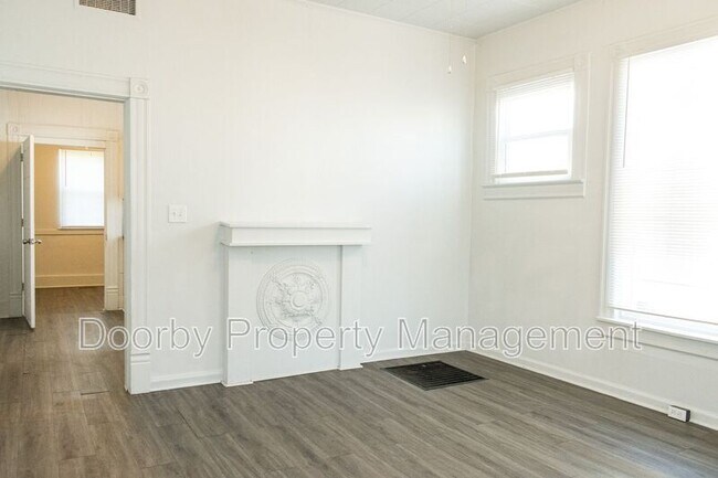 Foto del edificio - 2506 Kirby Ave