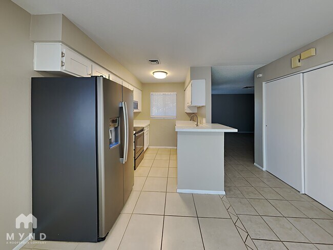 Building Photo - 4820 N 89th Ave