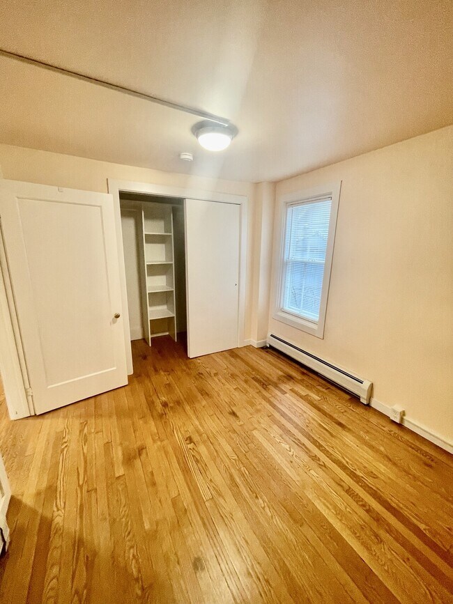 Building Photo - 109 W Jay St