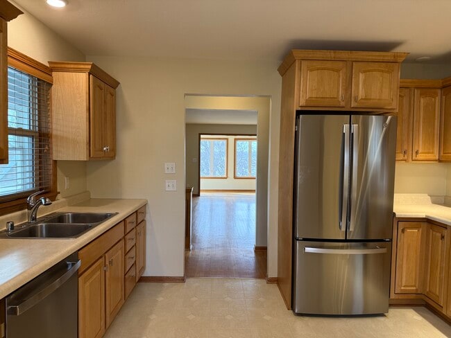 Building Photo - W9206 Ripley Rd