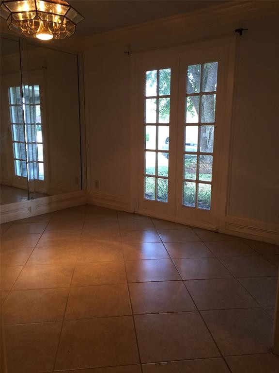 Foto del edificio - 2715 Manorwood St