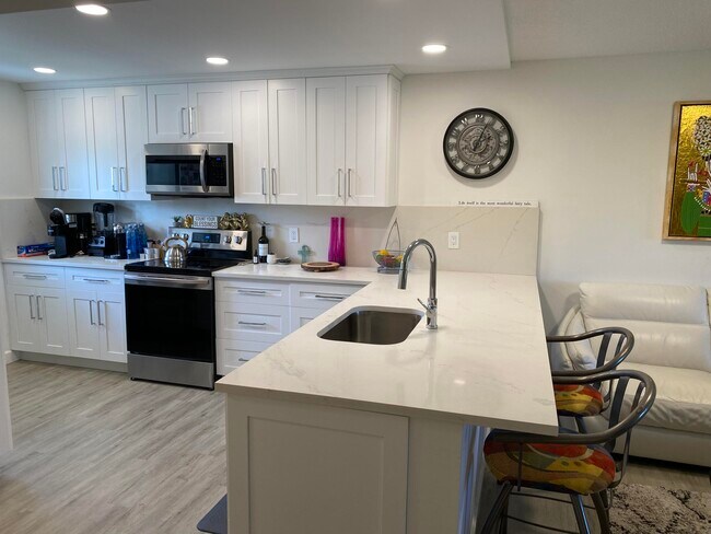 Foto del edificio - 5700 NW 2nd Ave