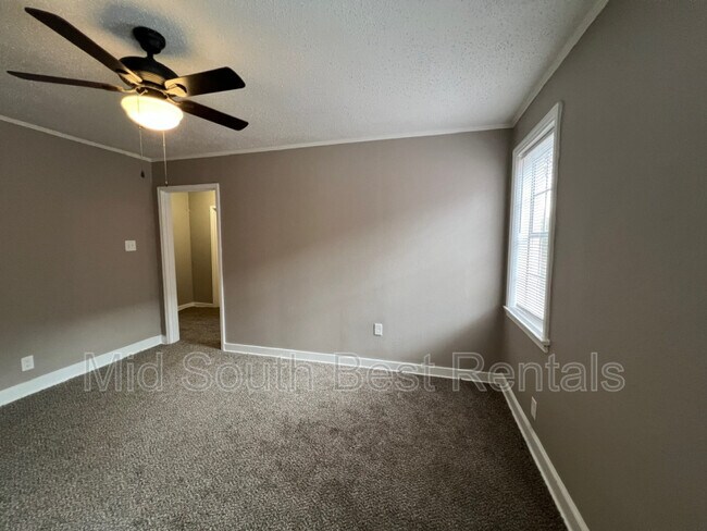 Foto del edificio - 2723 Fizer Rd