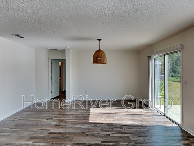 Foto del edificio - 222 Cody St