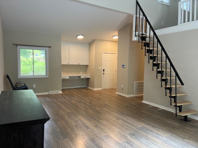Foto del edificio - 4909 Charwood Ct