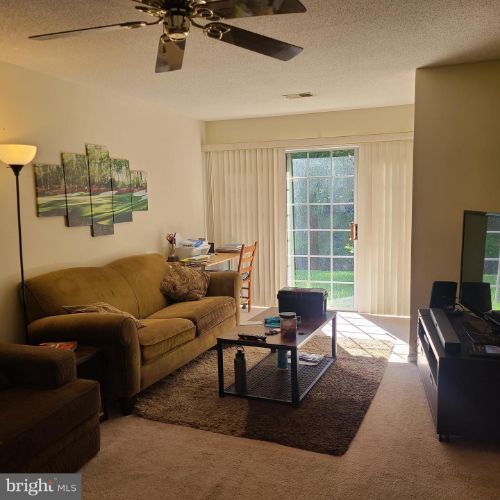 Foto del edificio - 3803 Green Ridge Ct