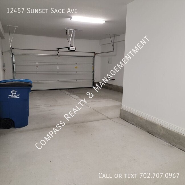 Building Photo - Brand New 4 Bedroom Home For Rent
