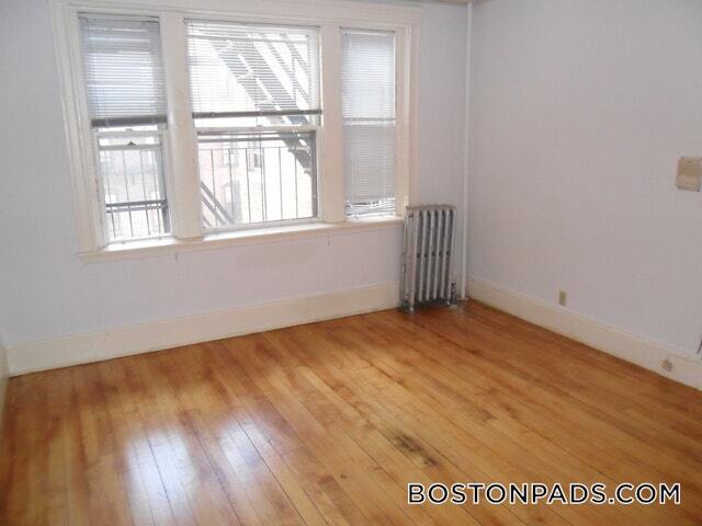 Building Photo - 46 Westland Ave