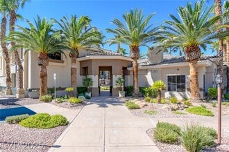 Building Photo - 7115 S Durango Dr