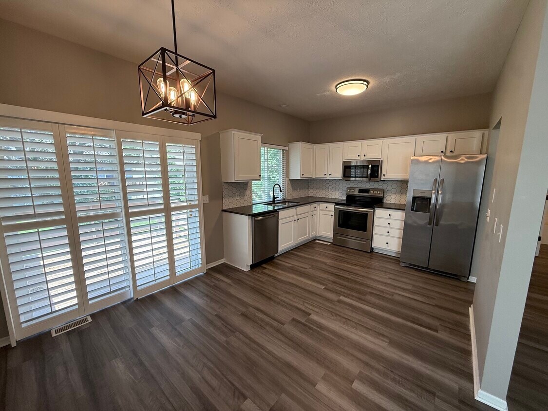 Foto principal - 5144 N 144th Ct