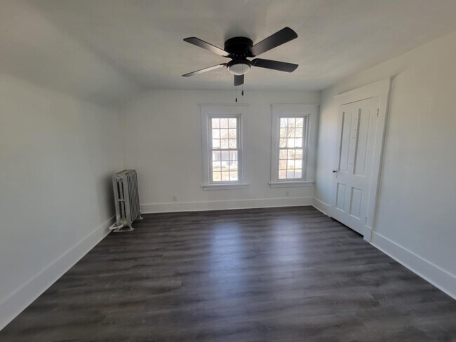Foto del edificio - 417 W 17th St