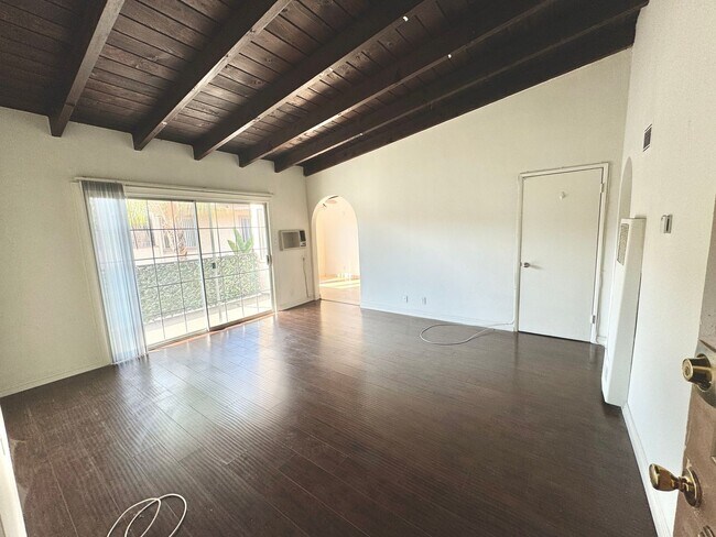 Foto del edificio - 3608 Keystone Av