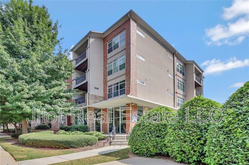 Foto principal - 840 United Ave SE