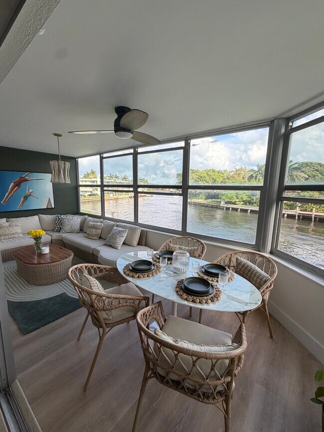 Foto del edificio - 818 SE 4th St