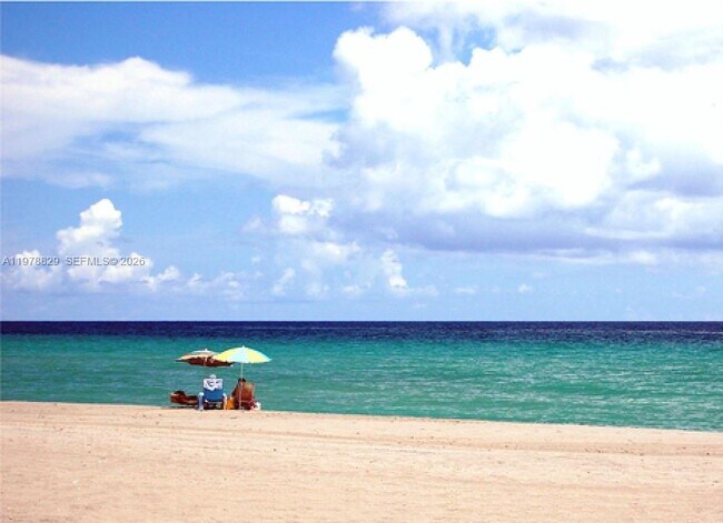 Foto del edificio - 140 S Dixie Hwy