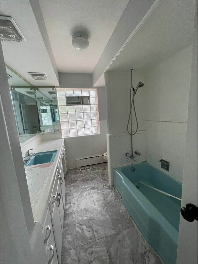 Foto del edificio - 12874 S 1830 W