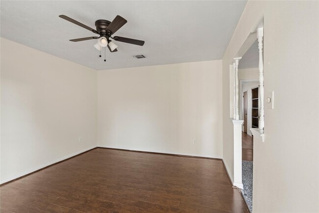 Building Photo - 11007 Gatlinburg Dr
