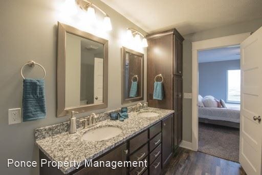 Building Photo - 4 br, 3 bath House - 9515 Friedman St